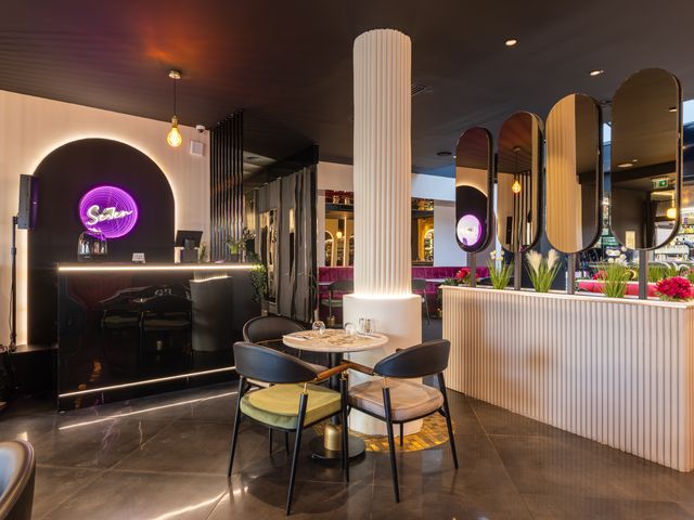 Seven restaurant 