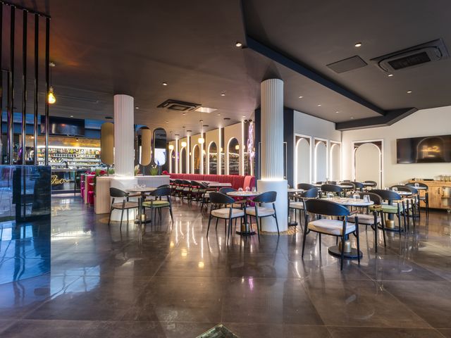 Seven restaurant 