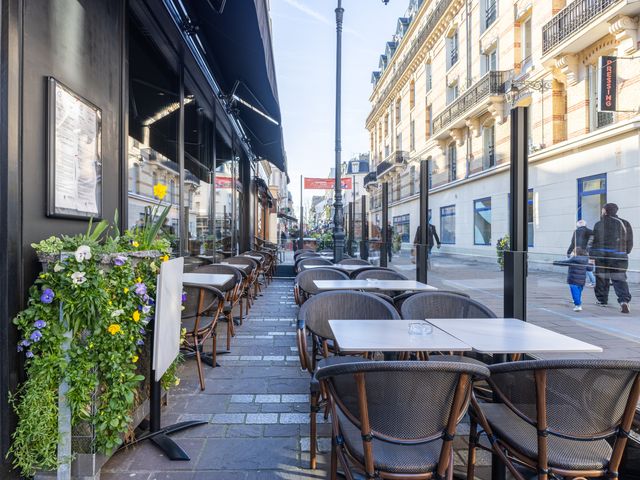 Seven restaurant 